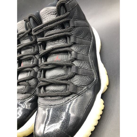 Size 8.5 - Jordan 11 Retro 72-10 2015 378037-002 main image 12